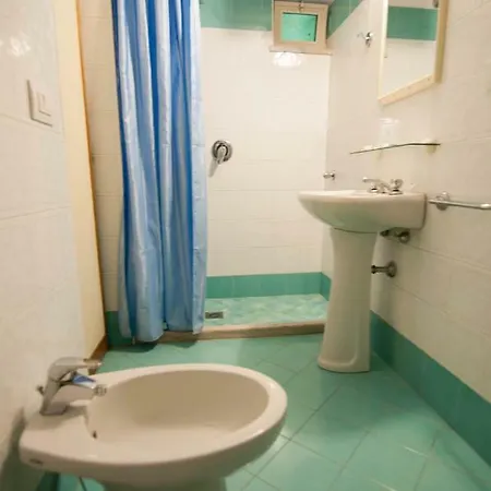 Macri Hotel